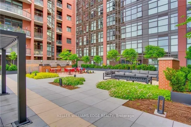 Additional image 31 of 112 King St Unit 408