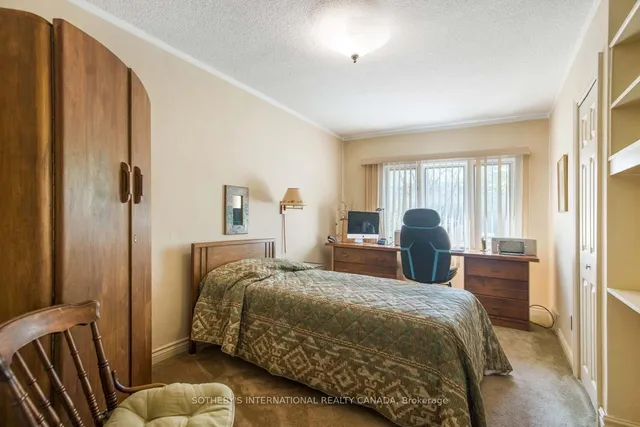 Additional image 18 of 305 Bessborough Dr