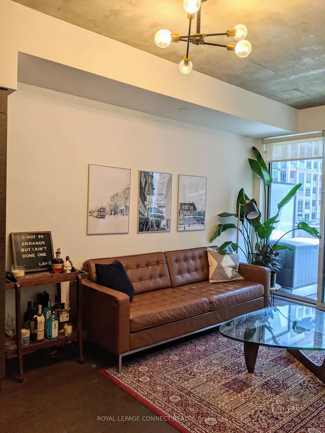 Additional image 5 of 1030 King St Unit 323