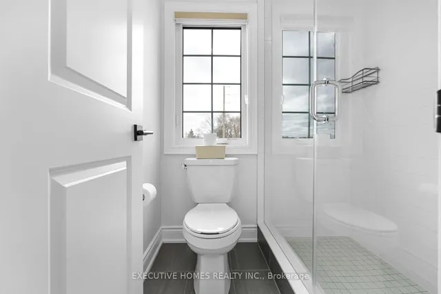 Additional image 27 of 25 Ixworth Circ