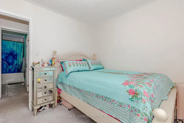 Additional image 25 of 340 Shady Glen Cres