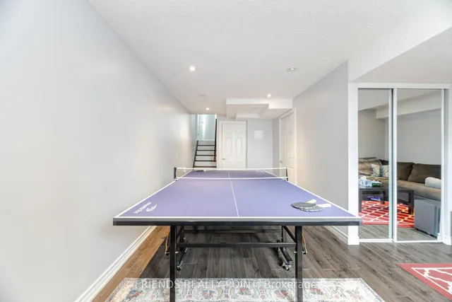 Additional image 38 of 37 Charleswood Cres