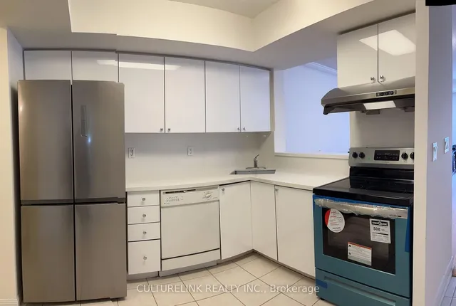 Additional image 3 of 28 Sommerset Way Unit 1502