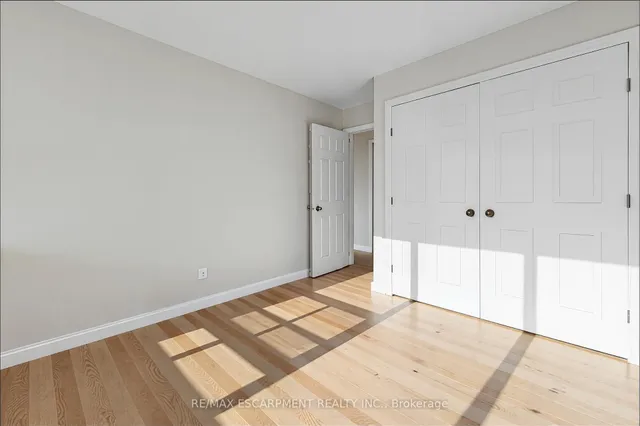 Additional image 9 of 75 Queen St Unit 1702