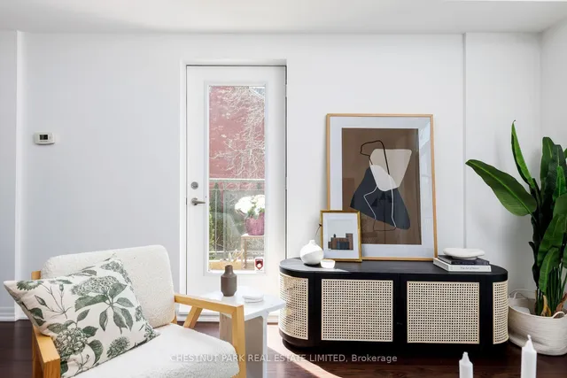 Additional image 8 of 901 Queen St Unit 228