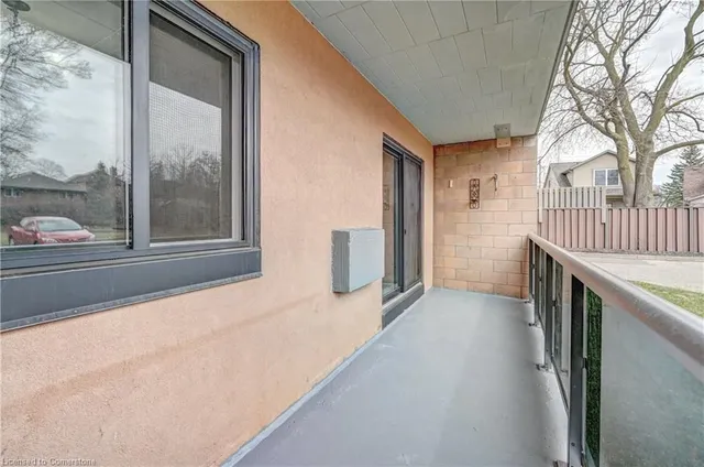 Additional image 28 of 29 West Ave Unit 102