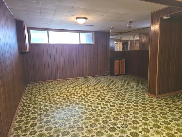 Additional image 21 of 385 Kipling Ave