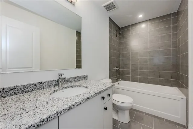 Additional image 24 of 17 Urbane Blvd Unit I073