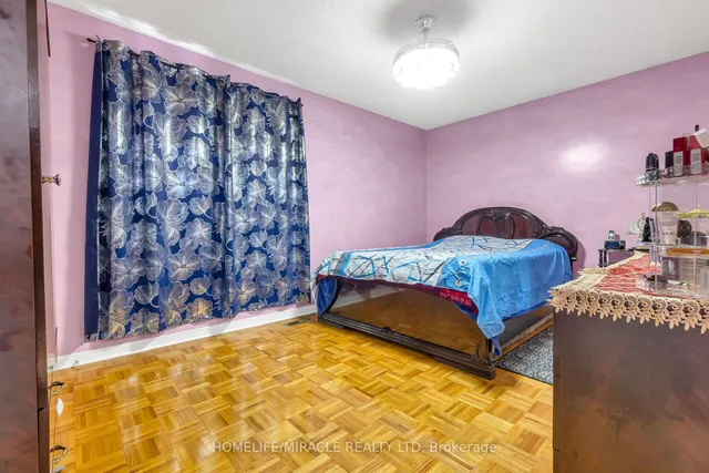 Additional image 23 of 4 Colchester Ave