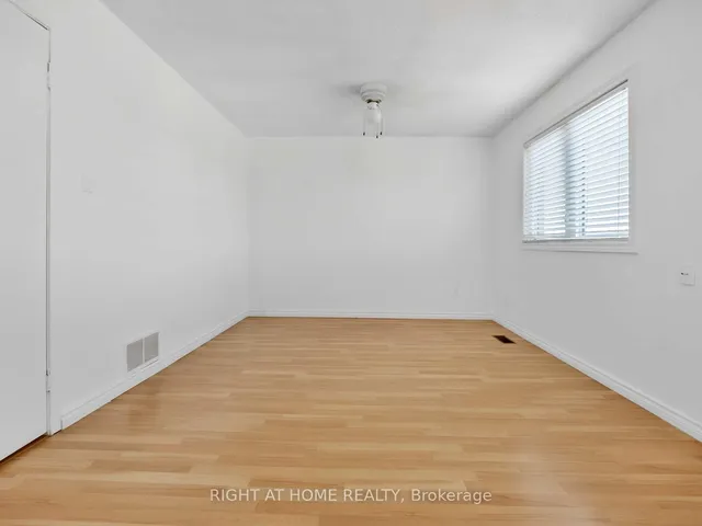 Additional image 22 of 165 Simmons Blvd