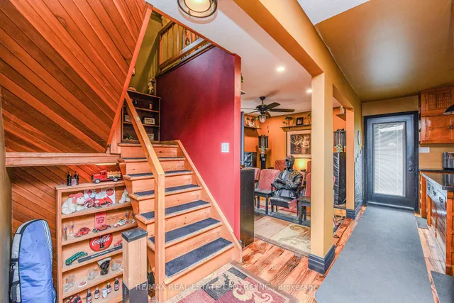 Additional image 9 of 14 Royce Ave