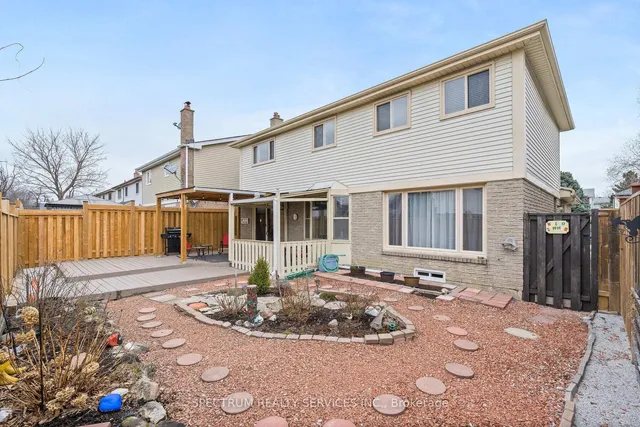 Additional image 35 of 98 Mikado Cres