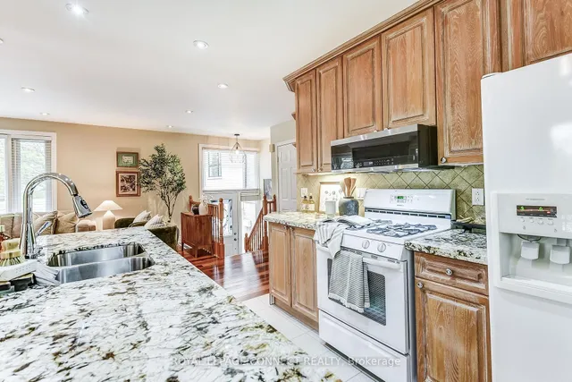 Additional image 42 of 257 East Ave