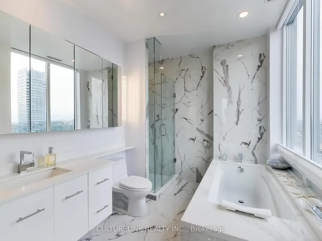 Additional image 19 of 35 Balmuto St Unit 4402