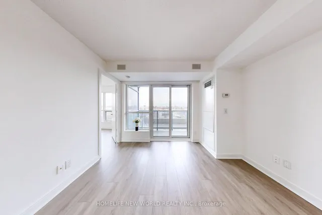 Additional image 8 of 151 Village Green Sq Unit 501