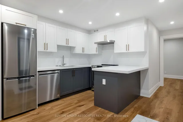 Additional image 48 of 38 Howland Ave