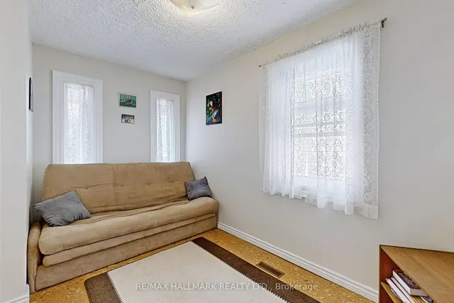 Additional image 15 of 21 Enfield Ave