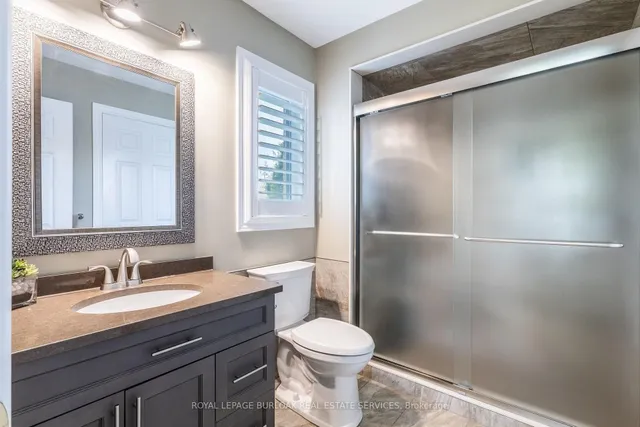 Additional image 24 of 2605 Armour Cres