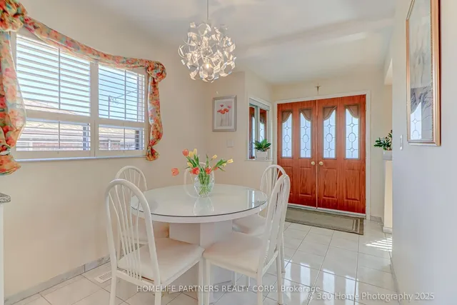 Additional image 5 of 77 Thwaite Ave