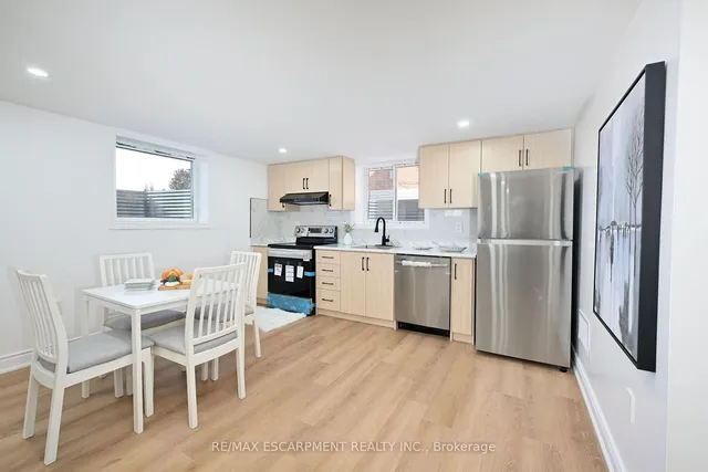 Additional image 34 of 812 Tenth Ave