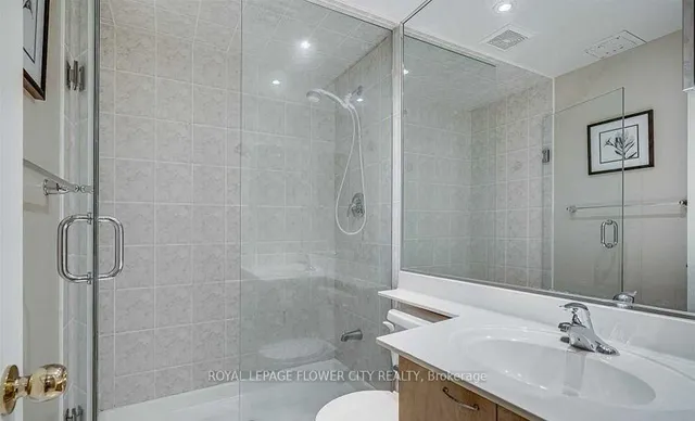 Additional image 20 of 35 Legend Lane