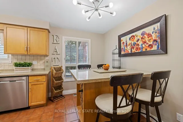 Additional image 8 of 16 Linington Tr