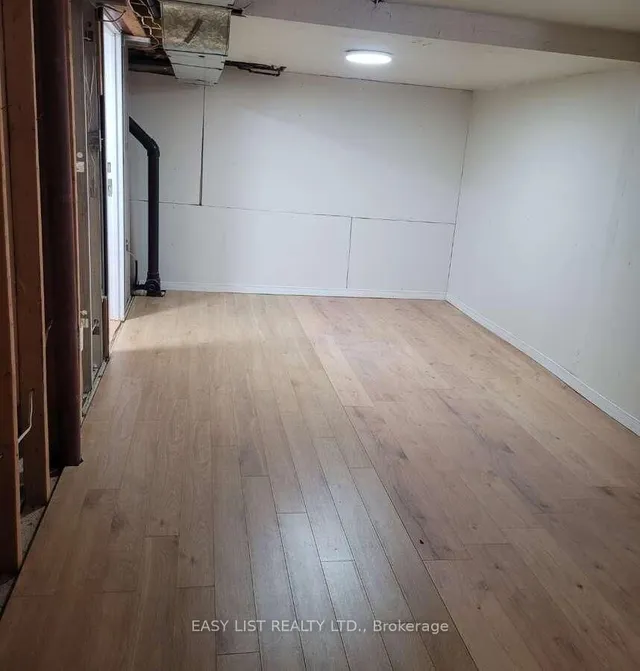 Additional image 31 of 5275 Thornwood Dr