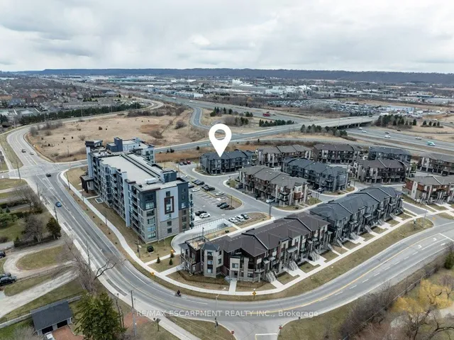 Additional image 31 of 590 North Service Rd Unit 74