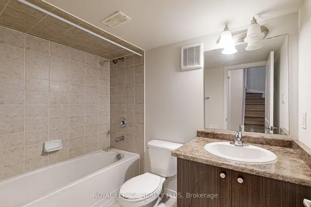 Additional image 37 of 37 Teal Crest Circ