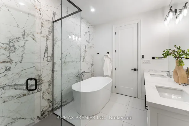 Additional image 33 of 31 Seventeenth St