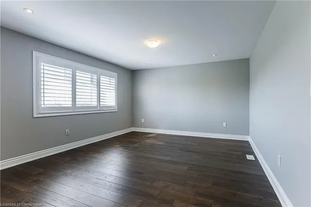 Additional image 25 of 8 Cesar Pl