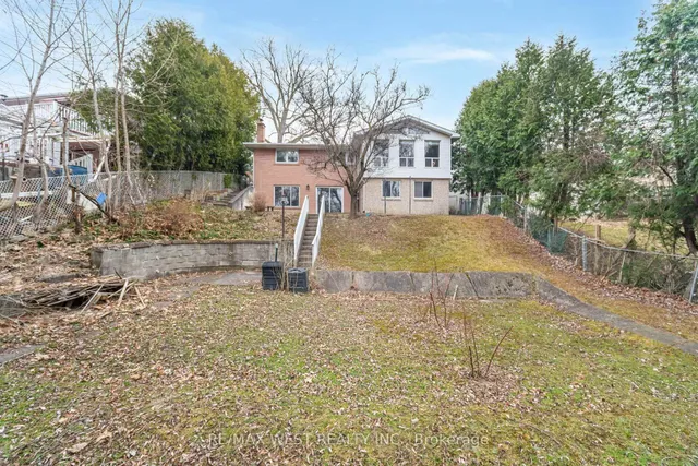 Additional image 29 of 94 Windhill Cres