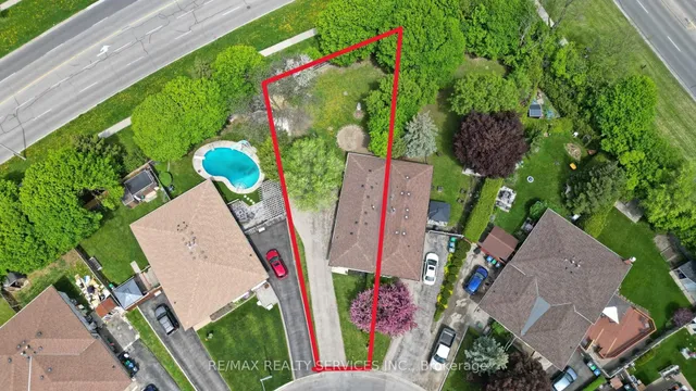 Additional image 33 of 55 Greenwood Cres