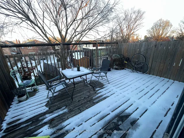 Additional image 9 of 1035 Dovercourt Rd