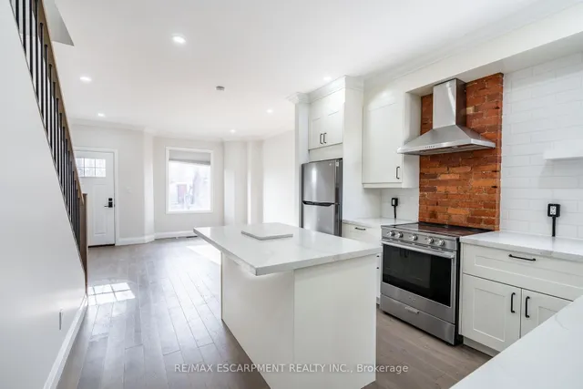 Additional image 12 of 57 Madison Ave