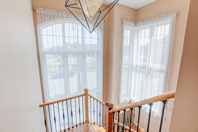 Additional image 25 of 45 Humberstone Cres