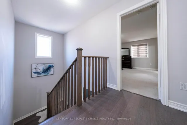 Additional image 32 of 1554 Chretien St