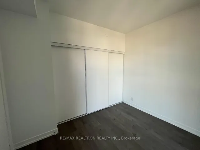 Additional image 15 of 270 Dufferin St Unit 602