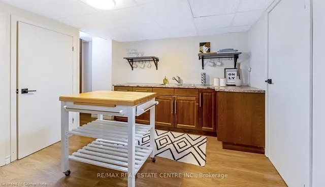 Additional image 14 of 2176 Sunnydale Dr