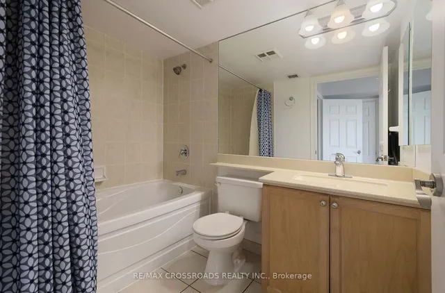 Additional image 23 of 5233 Dundas St Unit 528