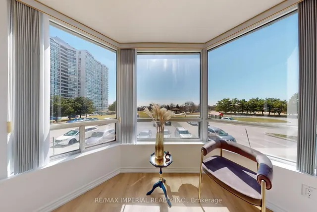 Additional image 22 of 330 Alton Towers Circ Unit 210