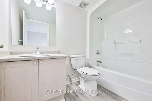 Additional image 28 of 4450 Fairview St Unit 402