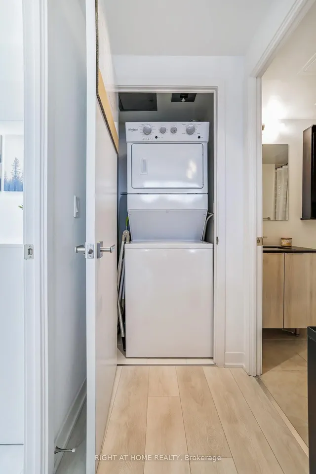 Additional image 12 of 31 Tippett Rd Unit 402