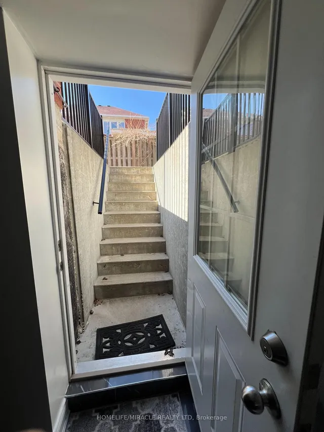 Additional image 22 of 53 Hiberton Cres