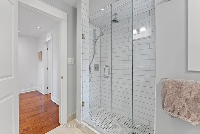 Additional image 28 of 149 Galt Ave