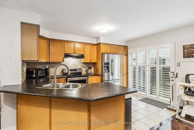 Additional image 16 of 256 Whetham Hts