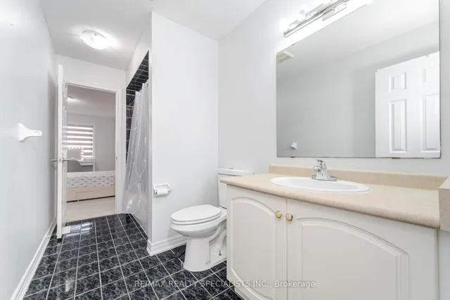 Additional image 33 of 7 Millsborough Rd