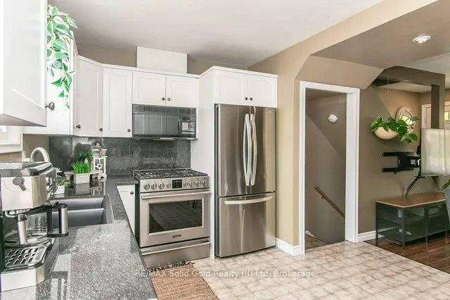 Additional image 15 of 235 Fergus Ave