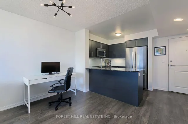 Additional image 10 of 125 Western Battery Rd Unit 303