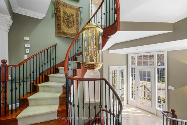 Additional image 5 of 197 La Rose Ave Unit 18